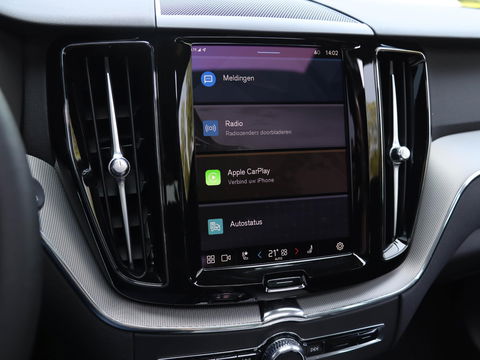 Volvo XC60 T6 Plug-in hybrid AWD Plus Black Edition | Bowers&Wilkens | 360 Camera | Headup display