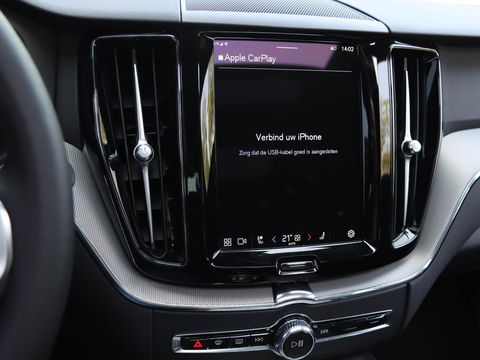 Volvo XC60 T6 Plug-in hybrid AWD Plus Black Edition | Bowers&Wilkens | 360 Camera | Headup display