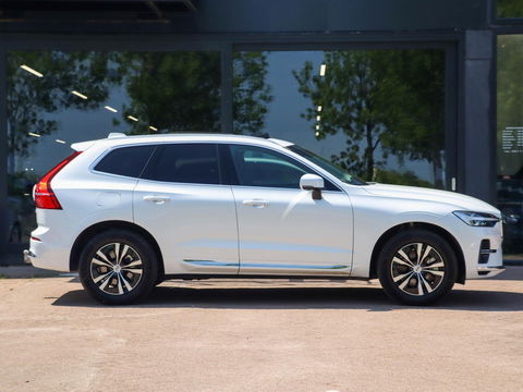 Volvo XC60 T6 Plug-in hybrid AWD Core Bright Panoramadak | Stoel/stuurverwarming | Trekhaak