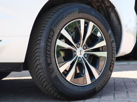 Volvo XC60 T6 Plug-in hybrid AWD Core Bright Panoramadak | Stoel/stuurverwarming | Trekhaak