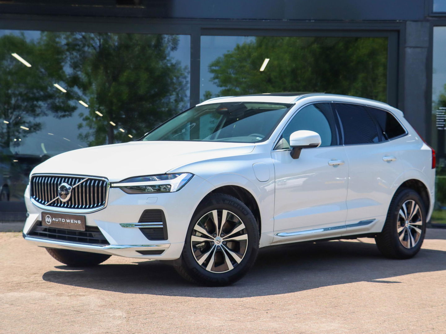 Volvo XC60 T6 Plug-in hybrid AWD Core Bright Panoramadak | Stoel/stuurverwarming | Trekhaak