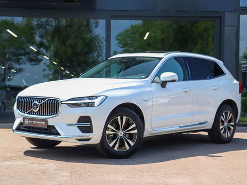 Volvo XC60 T6 Plug-in hybrid AWD Core Bright Panoramadak | Stoel/stuurverwarming | Trekhaak