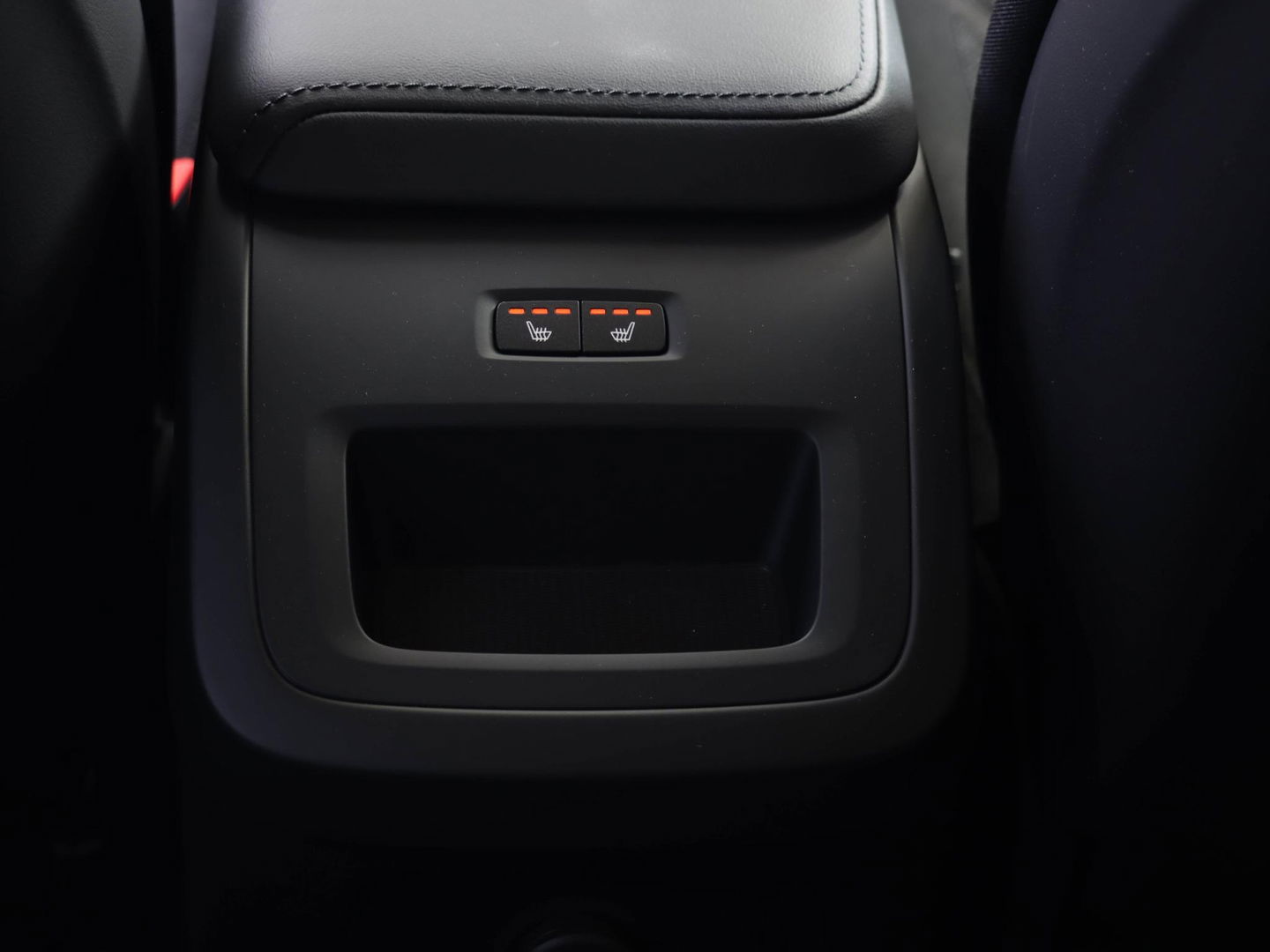 Volvo XC60 T6 Plug-in hybrid AWD Core Bright Panoramadak | Stoel/stuurverwarming | Trekhaak