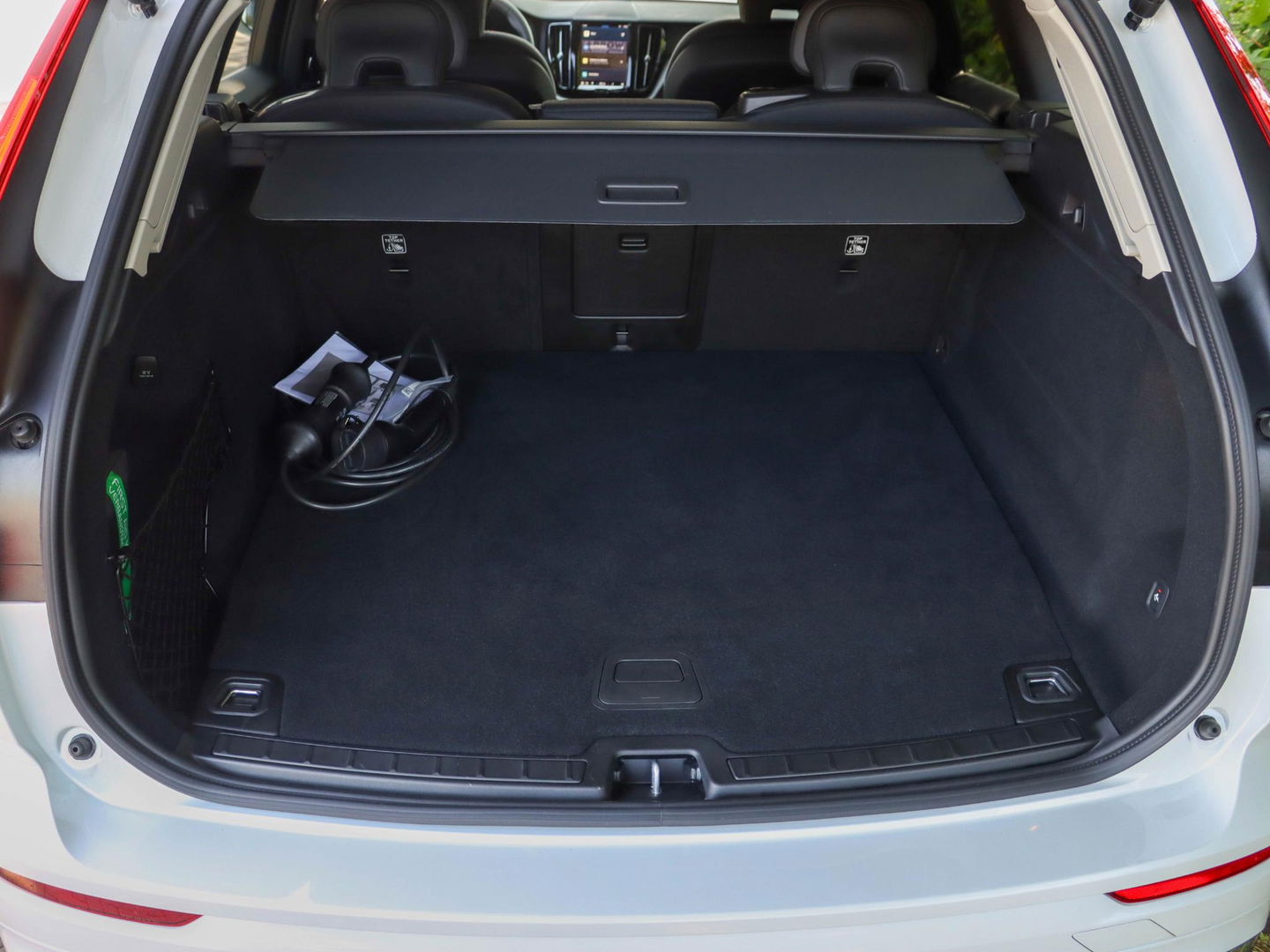 Volvo XC60 T6 Plug-in hybrid AWD Core Bright Panoramadak | Stoel/stuurverwarming | Trekhaak