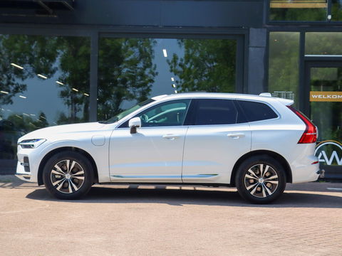 Volvo XC60 T6 Plug-in hybrid AWD Core Bright Panoramadak | Stoel/stuurverwarming | Trekhaak