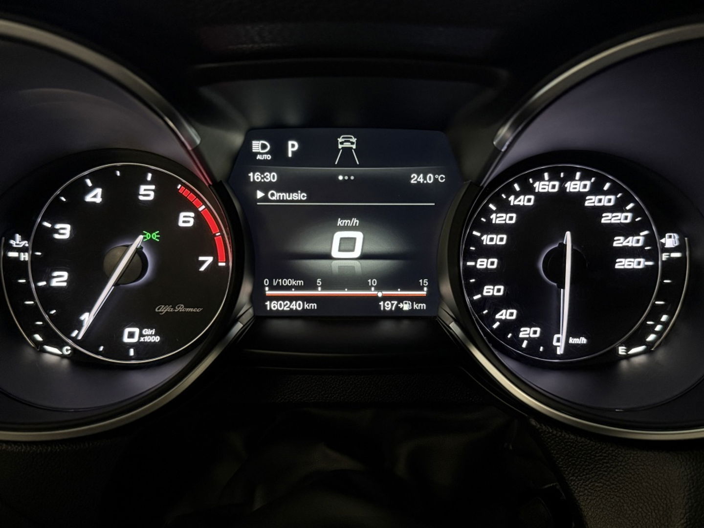 Alfa Romeo Stelvio 2.0 T 281PK AWD automaat Special Ed. Q4 / LED / 2018