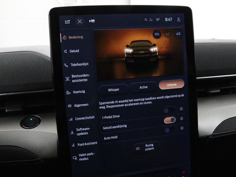 Ford Mustang Mach-E 360 camera | Stoelverwarming | Adaptive cruise | B 360 camera | Stoelverwarming | Adaptive cruise | B&O | Stuurverwarming | Leder