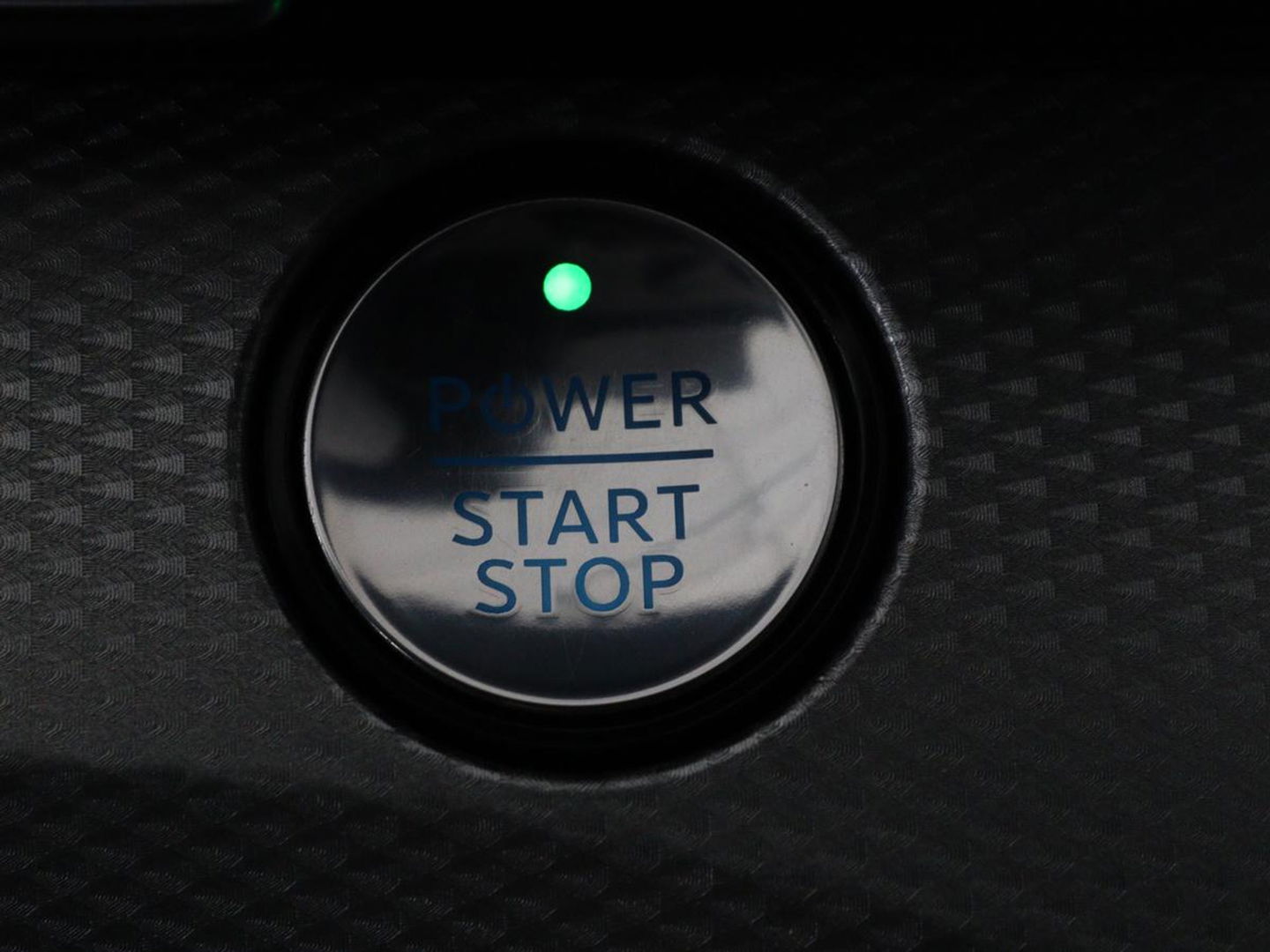 Ford Mustang Mach-E 360 camera | Stoelverwarming | Adaptive cruise | B 360 camera | Stoelverwarming | Adaptive cruise | B&O | Stuurverwarming | Leder