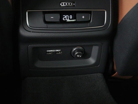 Audi A5 Sportback 35 TFSI Bns Edition | Leder | Trekhaak | Keyless | Elektrische achterklep | Camera | Carplay | DAB | Cruise Control