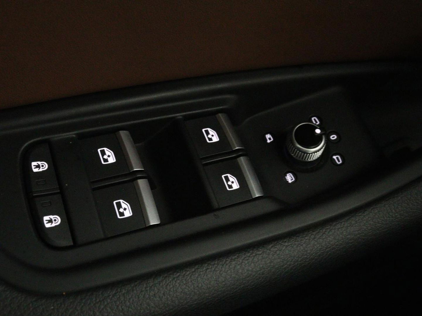 Audi A5 Sportback 35 TFSI Bns Edition | Leder | Trekhaak | Keyless | Elektrische achterklep | Camera | Carplay | DAB | Cruise Control