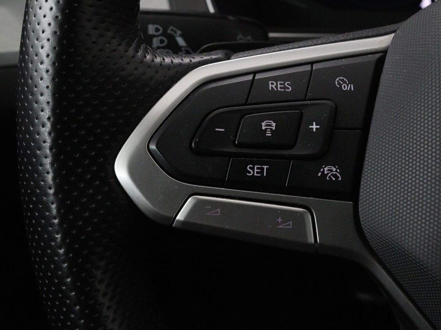 Volkswagen Passat Variant Volkswagen Passat 1.4 TSI PHEV GTE Business | Trekhaak | Adaptive cruise | Stoelverwarming | Massage | Carplay