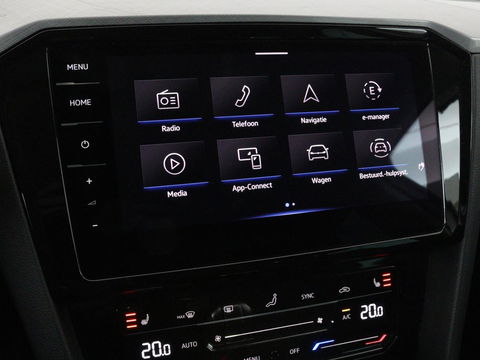 Volkswagen Passat Variant Volkswagen Passat 1.4 TSI PHEV GTE Business | Trekhaak | Adaptive cruise | Stoelverwarming | Massage | Carplay