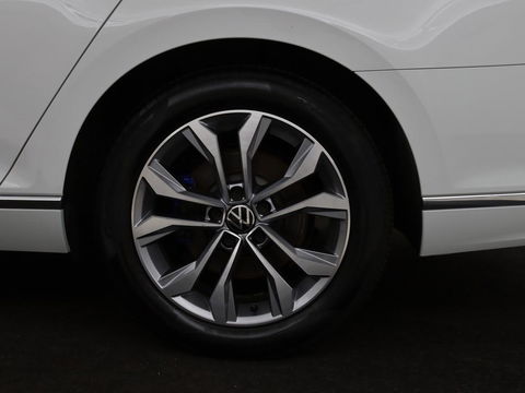 Volkswagen Passat Variant Volkswagen Passat 1.4 TSI PHEV GTE Business | Trekhaak | Adaptive cruise | Stoelverwarming | Massage | Carplay