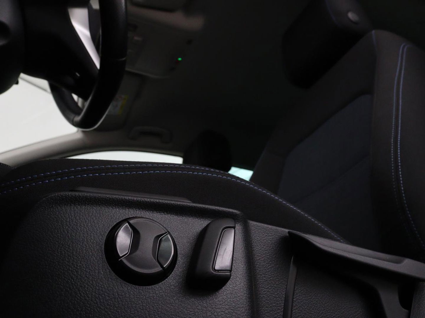 Volkswagen Passat Variant Volkswagen Passat 1.4 TSI PHEV GTE Business | Trekhaak | Adaptive cruise | Stoelverwarming | Massage | Carplay