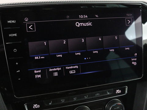 Volkswagen Passat Variant 1.5 TSI HL Bns R | Panoramadak | Leder | Keyless | Stoelverwarming | Carplay | Adaptive Cruise | Elektrische achterklep