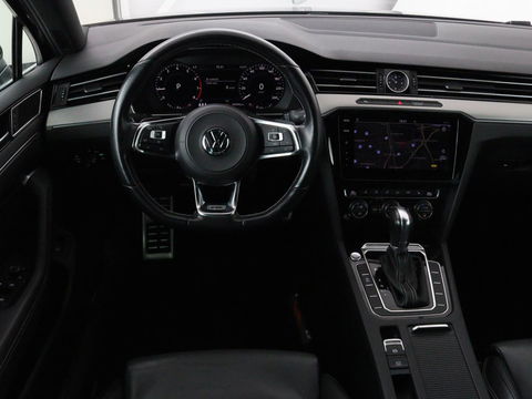 Volkswagen Passat Variant 1.5 TSI HL Bns R | Panoramadak | Leder | Keyless | Stoelverwarming | Carplay | Adaptive Cruise | Elektrische achterklep