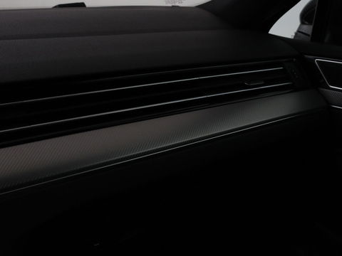 Volkswagen Passat Variant 1.5 TSI HL Bns R | Panoramadak | Leder | Keyless | Stoelverwarming | Carplay | Adaptive Cruise | Elektrische achterklep
