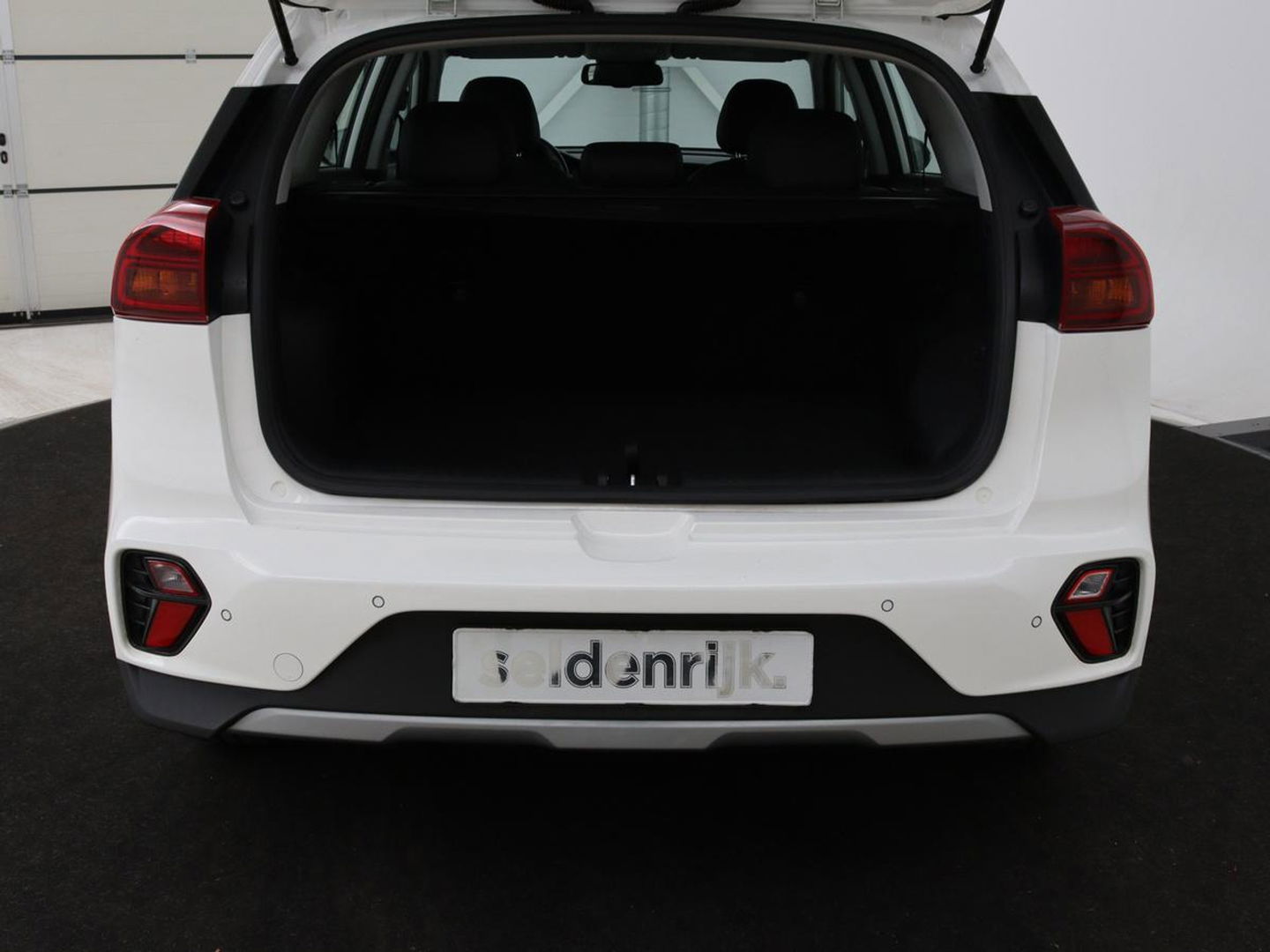 Kia Niro 1.6 GDi PHEV DynamicPlusLine | Camera | Carplay | Stoel & Stuurverwarming | Half leder | Adaptive Cruise