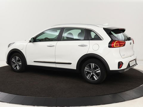 Kia Niro 1.6 GDi PHEV DynamicPlusLine | Camera | Carplay | Stoel & Stuurverwarming | Half leder | Adaptive Cruise