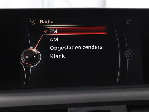 BMW 1-serie 118i Executive | Full LED | Navigatie | Climate control | Cruise control | Parkeerhulp | Bluetooth | Sportstuur
