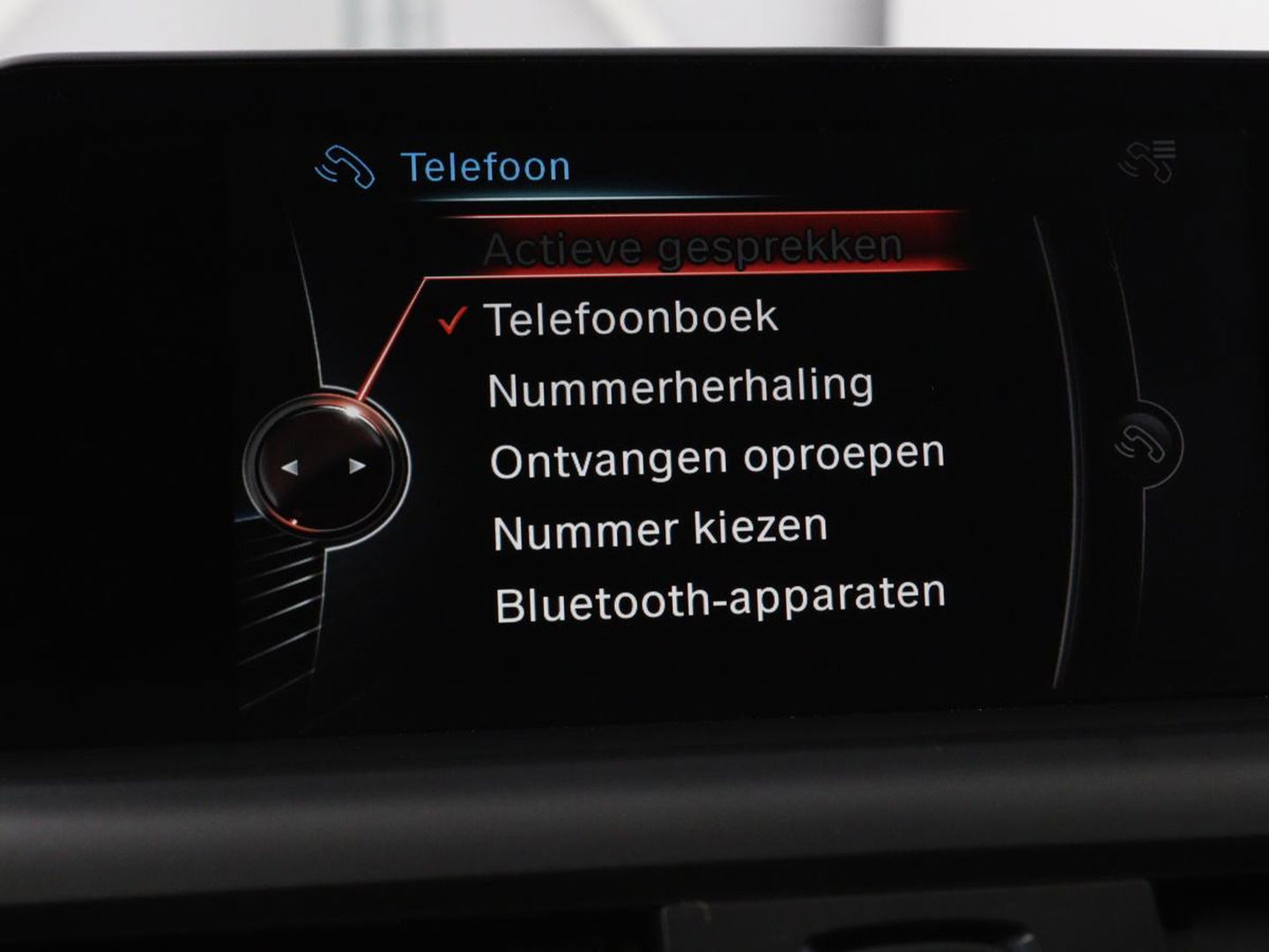 BMW 1-serie 118i Executive | Full LED | Navigatie | Climate control | Cruise control | Parkeerhulp | Bluetooth | Sportstuur