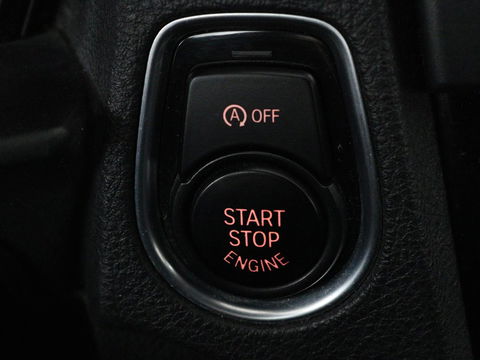 BMW 1-serie 118i Executive | Full LED | Navigatie | Climate control | Cruise control | Parkeerhulp | Bluetooth | Sportstuur