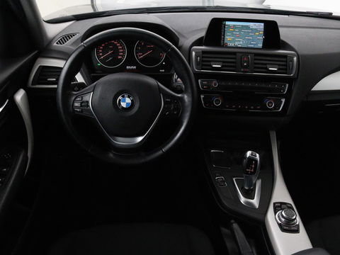 BMW 1-serie 118i Executive | Full LED | Navigatie | Climate control | Cruise control | Parkeerhulp | Bluetooth | Sportstuur