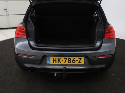 BMW 1-serie 118i Executive | Full LED | Navigatie | Climate control | Cruise control | Parkeerhulp | Bluetooth | Sportstuur