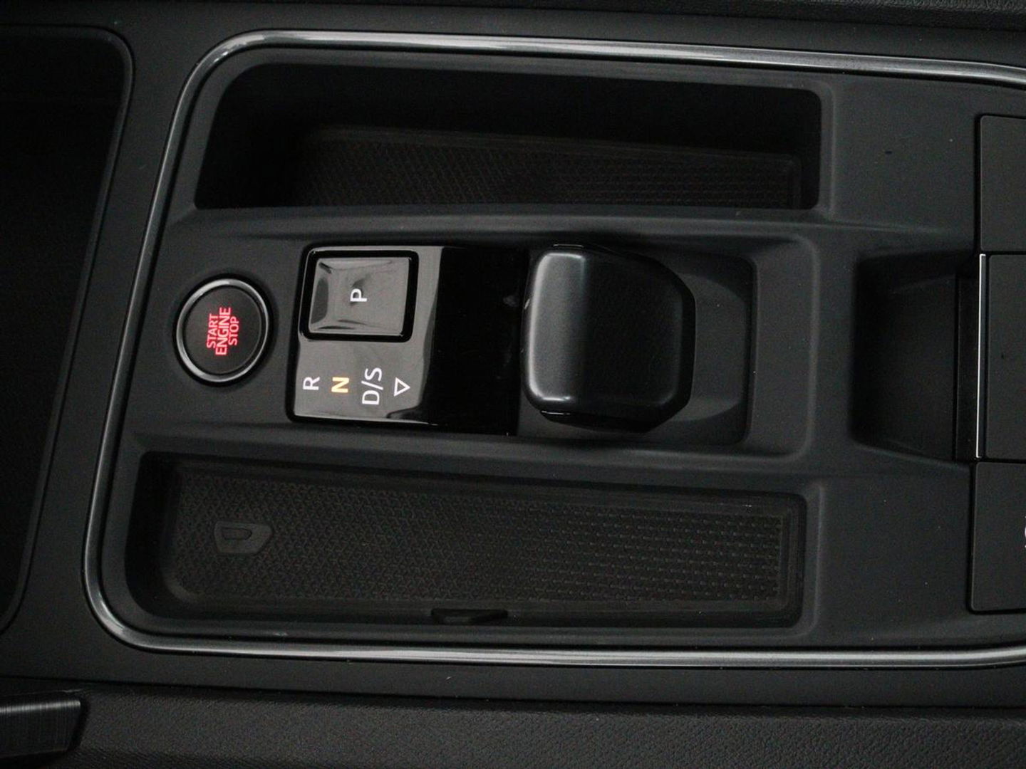 CUPRA Formentor 1.4 eHybrid | Stoel & Stuurverwarming | Camera | Adaptive cruise | Carplay | Full LED | Sfeerverlichting
