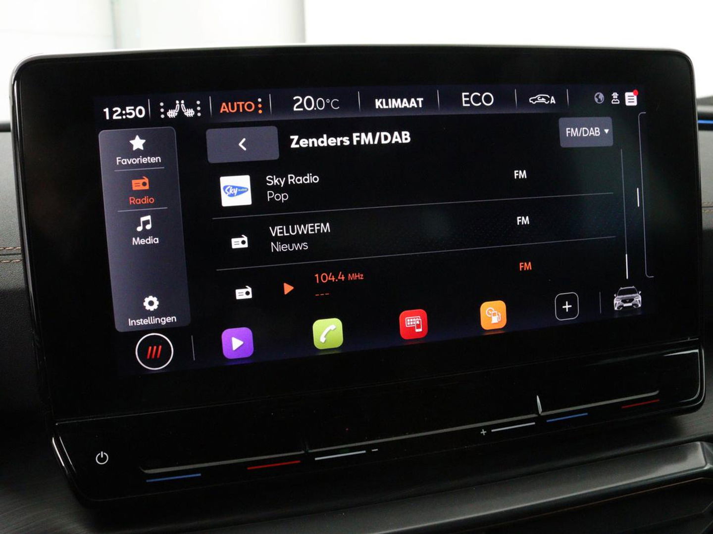 CUPRA Formentor 1.4 eHybrid | Stoel & Stuurverwarming | Camera | Adaptive cruise | Carplay | Full LED | Sfeerverlichting