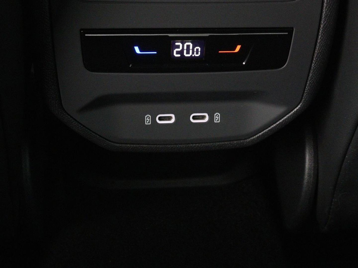 CUPRA Formentor 1.4 eHybrid | Stoel & Stuurverwarming | Camera | Adaptive cruise | Carplay | Full LED | Sfeerverlichting