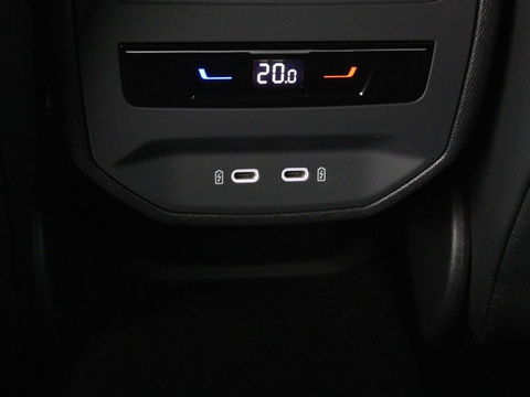CUPRA Formentor 1.4 eHybrid | Stoel & Stuurverwarming | Camera | Adaptive cruise | Carplay | Full LED | Sfeerverlichting