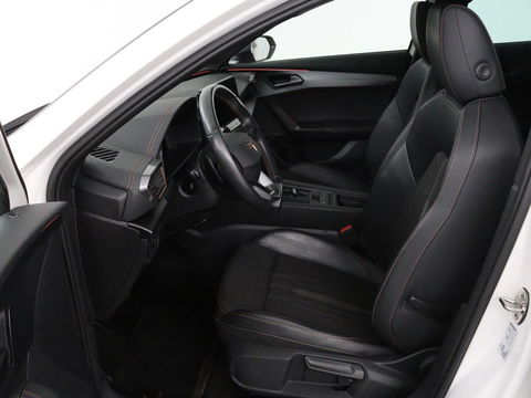 CUPRA Formentor 1.4 eHybrid | Stoel & Stuurverwarming | Camera | Adaptive cruise | Carplay | Full LED | Sfeerverlichting