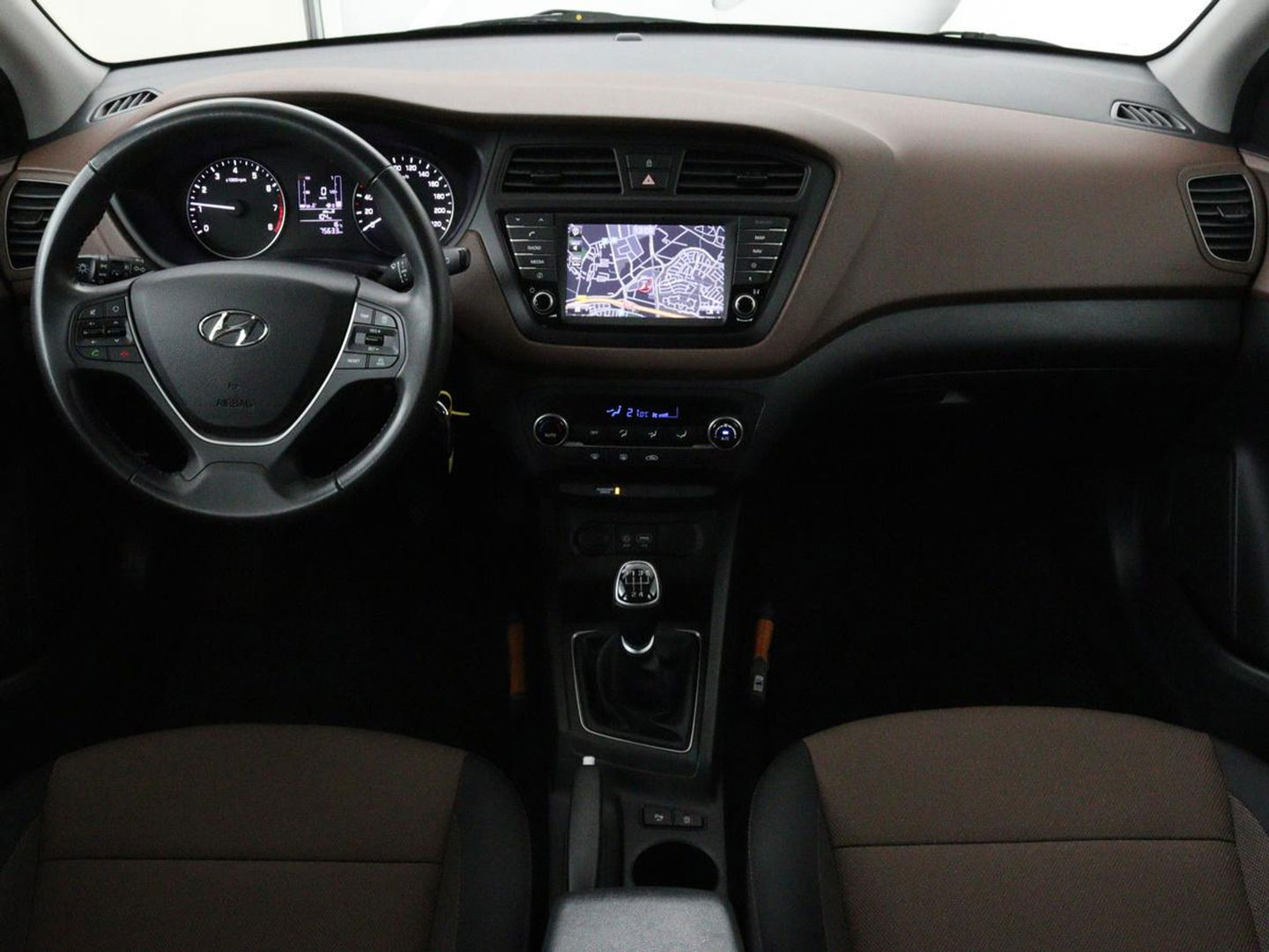 Hyundai i20 1.0 T-GDI Comfort | Navigatie | Camera | Climate control | Cruise control | DAB+ | Bluetooth | PDC