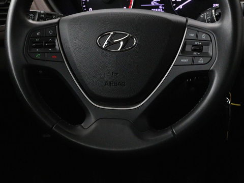 Hyundai i20 1.0 T-GDI Comfort | Navigatie | Camera | Climate control | Cruise control | DAB+ | Bluetooth | PDC