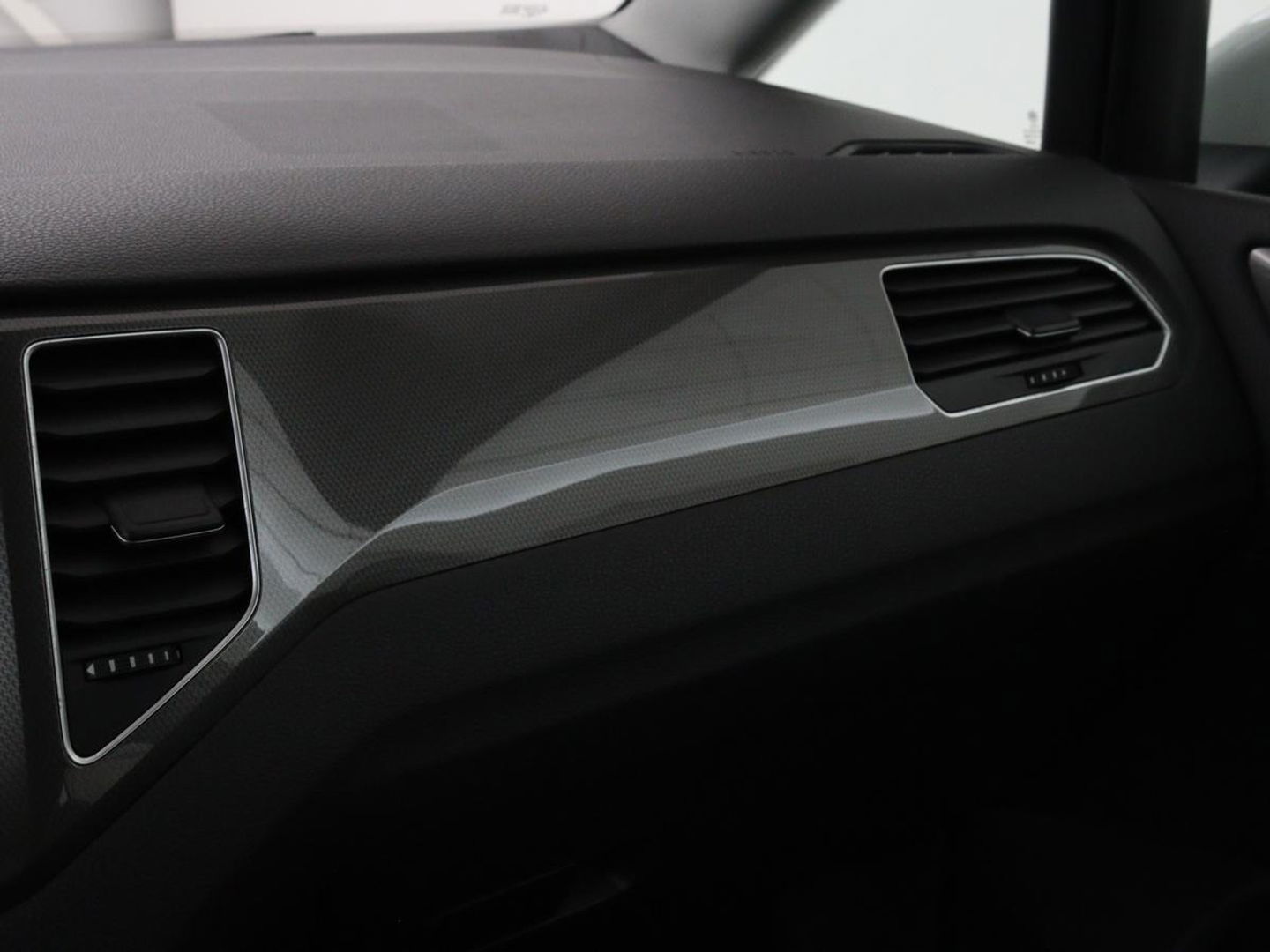 Volkswagen Golf Sportsvan 1.0 TSI Comfortline | Adaptive cruise | Carplay | Camera |Navigatie | DSG automaat