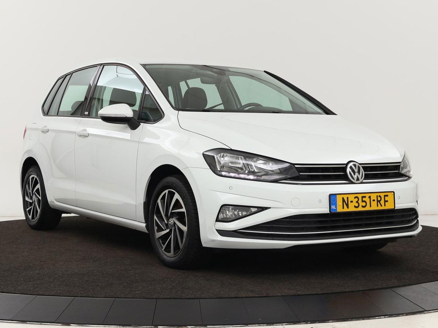 Volkswagen Golf Sportsvan 1.0 TSI Comfortline | Adaptive cruise | Carplay | Camera |Navigatie | DSG automaat