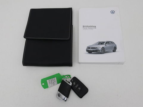 Volkswagen Passat 1.4 TSI PHEV GTE | Adaptive cruise | Trekhaak wegklapbaar | Stoelverwarming |  Navigatie | Full LED
