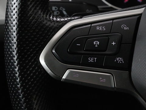Volkswagen Passat 1.4 TSI PHEV GTE | Adaptive cruise | Trekhaak wegklapbaar | Stoelverwarming |  Navigatie | Full LED