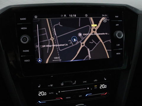 Volkswagen Passat 1.4 TSI PHEV GTE | Adaptive cruise | Trekhaak wegklapbaar | Stoelverwarming |  Navigatie | Full LED