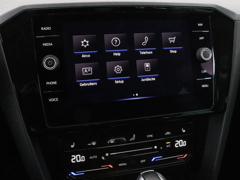 Volkswagen Passat 1.4 TSI PHEV GTE | Adaptive cruise | Trekhaak wegklapbaar | Stoelverwarming |  Navigatie | Full LED