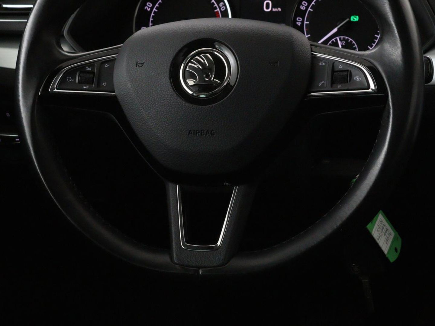 Škoda Superb 1.4 TSI Ambition | Panoramadak | Stoelverwarming | Trekhaak | Carplay | Memory | Navigatie | Climate control