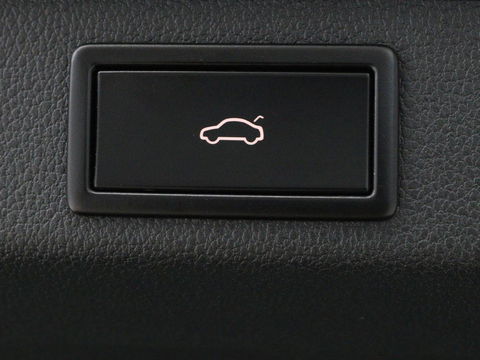 Škoda Superb 1.4 TSI Ambition | Panoramadak | Stoelverwarming | Trekhaak | Carplay | Memory | Navigatie | Climate control