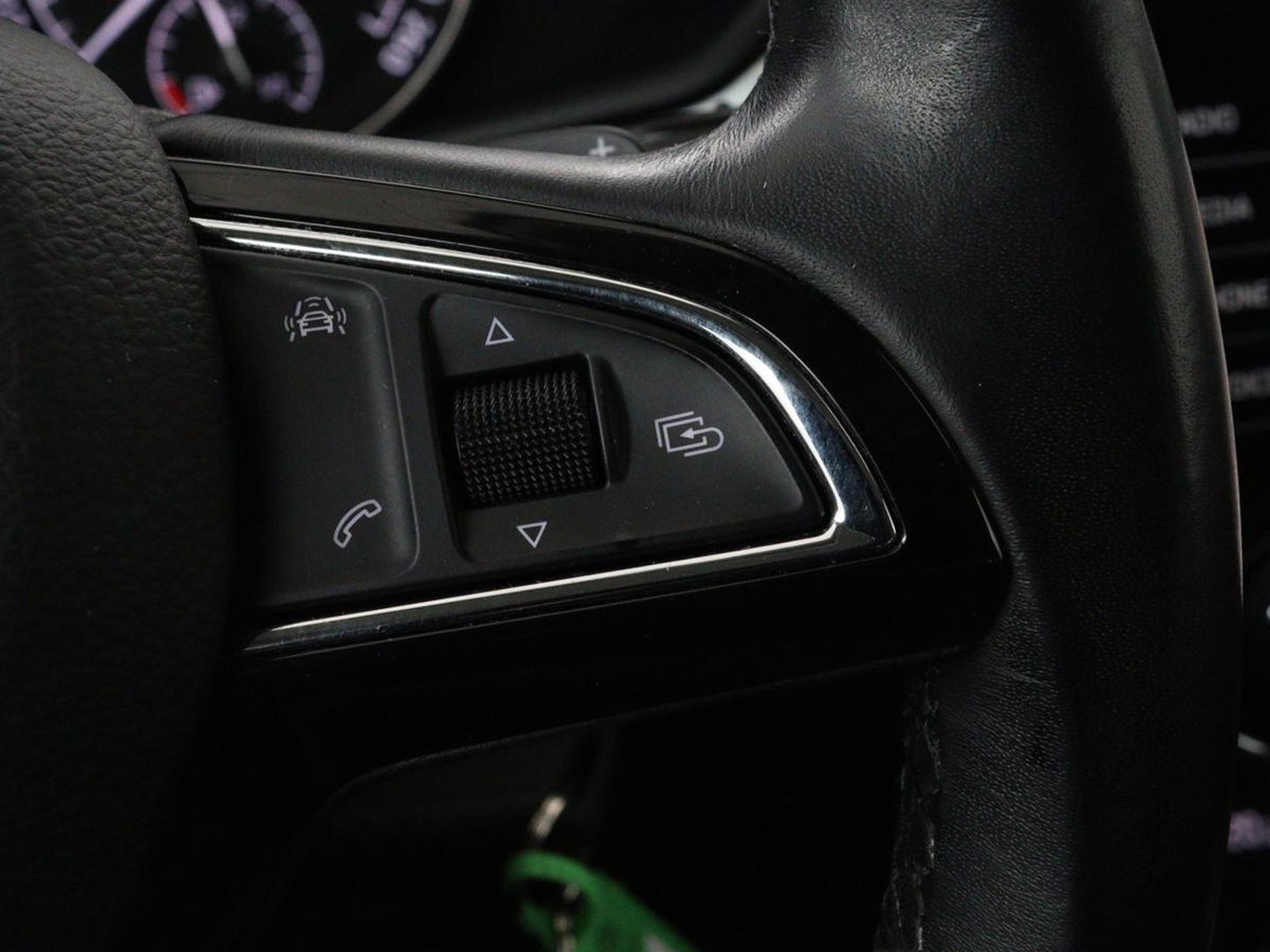 Škoda Superb 1.4 TSI Ambition | Panoramadak | Stoelverwarming | Trekhaak | Carplay | Memory | Navigatie | Climate control