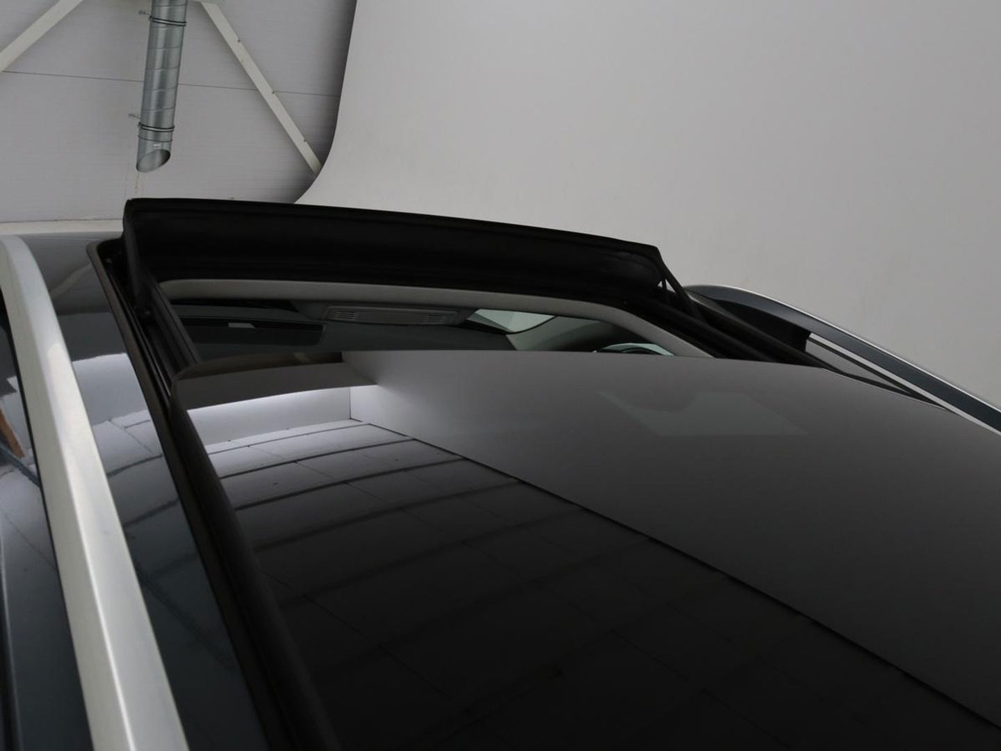 Škoda Superb 1.4 TSI Ambition | Panoramadak | Stoelverwarming | Trekhaak | Carplay | Memory | Navigatie | Climate control