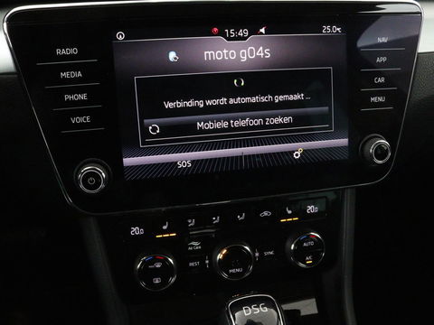Škoda Superb 1.4 TSI Ambition | Panoramadak | Stoelverwarming | Trekhaak | Carplay | Memory | Navigatie | Climate control