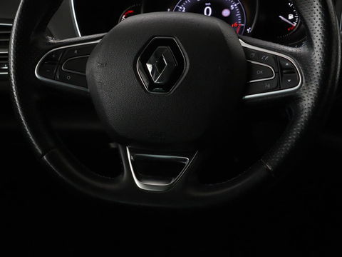 Renault Mégane Estate 1.2 TCe GT-Line | Leder | Stoelverwarming | Camera | Cruise control | Trekhaak | LED | Navigatie | Sfeerverlichting | BOSE audio