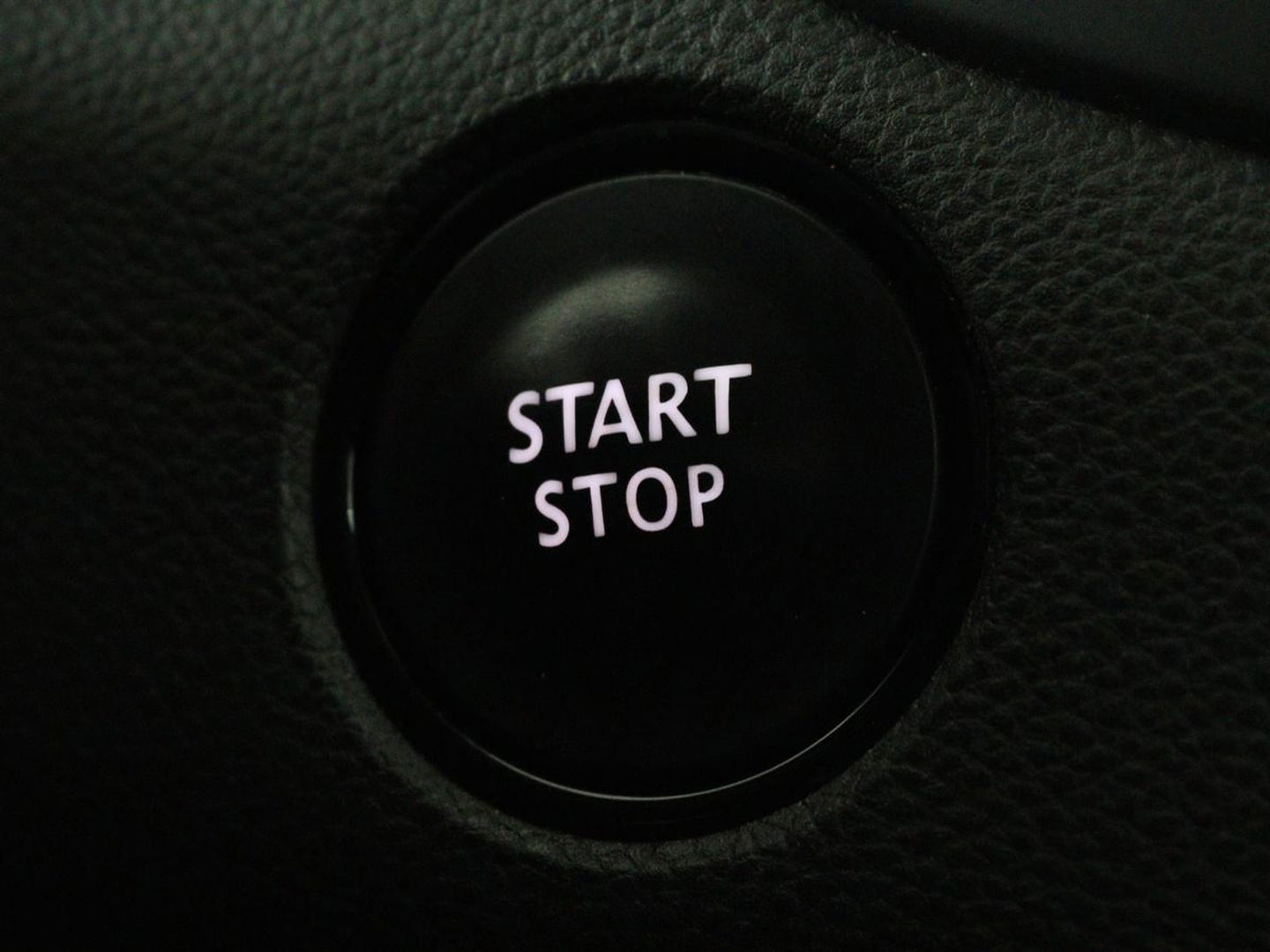 Renault Mégane Estate 1.2 TCe GT-Line | Leder | Stoelverwarming | Camera | Cruise control | Trekhaak | LED | Navigatie | Sfeerverlichting | BOSE audio