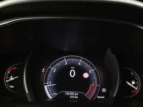 Renault Mégane Estate 1.2 TCe GT-Line | Leder | Stoelverwarming | Camera | Cruise control | Trekhaak | LED | Navigatie | Sfeerverlichting | BOSE audio