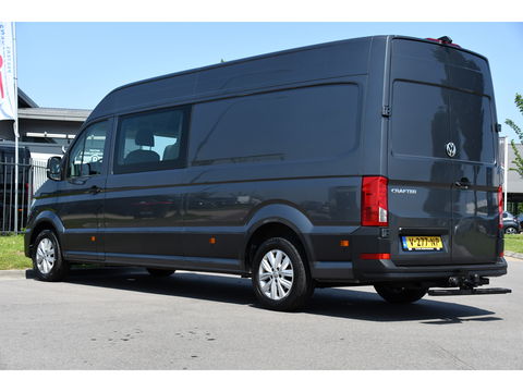 Volkswagen Crafter 35 2.0 TDI L5H3 DC Highline Adaptieve Cruise, Camera, Carplay, 177PK, Automaat, Multimedia, LED, Uniek!